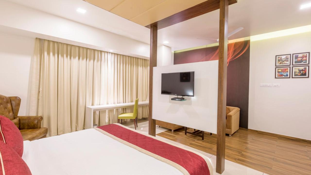 Sai International Hotel Davangere Exterior foto